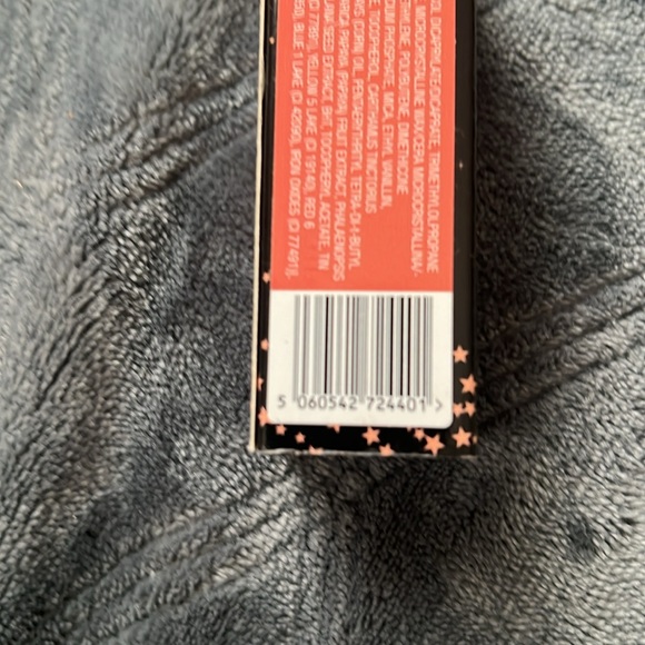 Charlotte Tilbury Hot Lips Lipstick - Picture 4 of 4